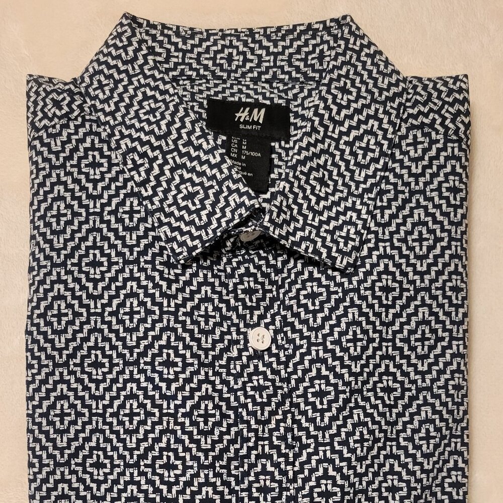 H&M Blue & White Geometric Print Slim Fit Long Sleeve Casual Shirt Mens Medium